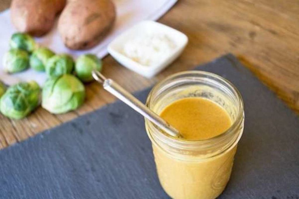 Anti-inflammatory Turmeric Ginger Dressing